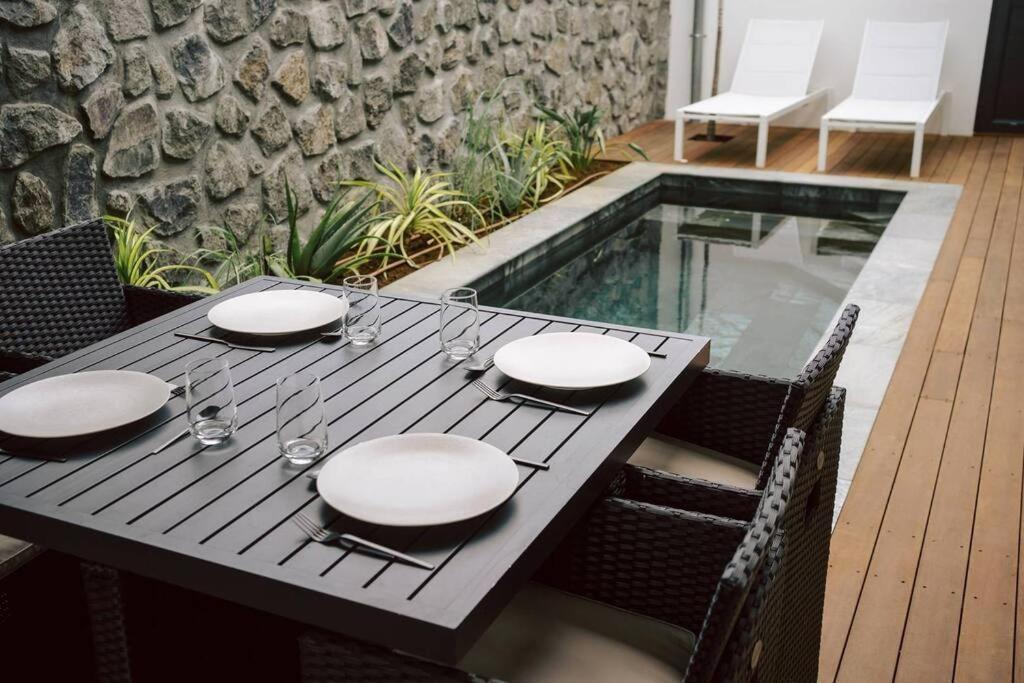 Summer Cosy - Villa Classee 4 Etoiles - 2 Suites Avec Piscine Chauffee Et Jacuzzi Integre Idealement Situee Chemin Summer Saint-Gilles-les Bains Esterno foto